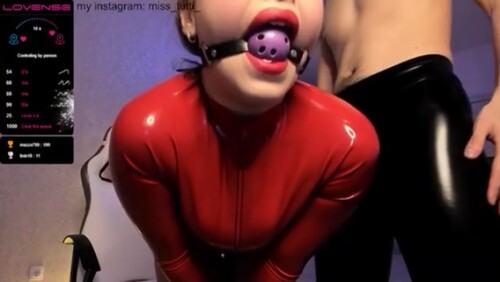 Annarosenmuller-Puff-Livecam-latexsex.jpg