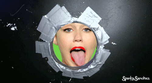 7711404-gh-celeb-Anna-Rosenmuller-gloryhole-fake-gif-934-1000.gif