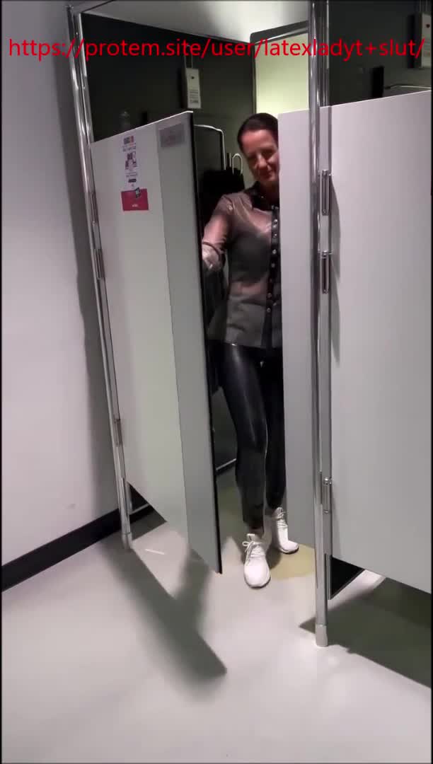 LLT-Latexlady-Latex-119.mp4