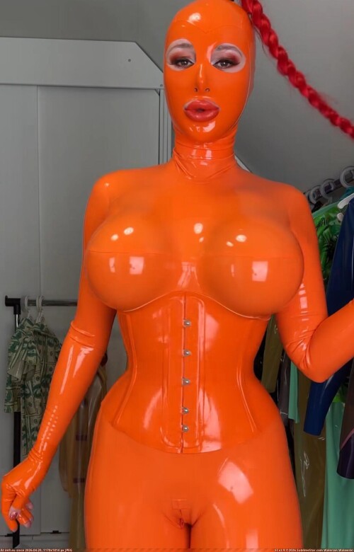 BeeIMG---im9.eubizarrlady-janine-sarmiento-wellnhammer-latexfetischistin-hure-aus-wendelstein-ausere-furtherstr-5.jpg